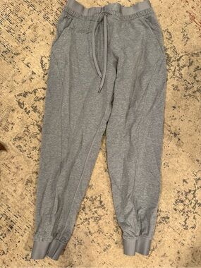 Lululemon sweats